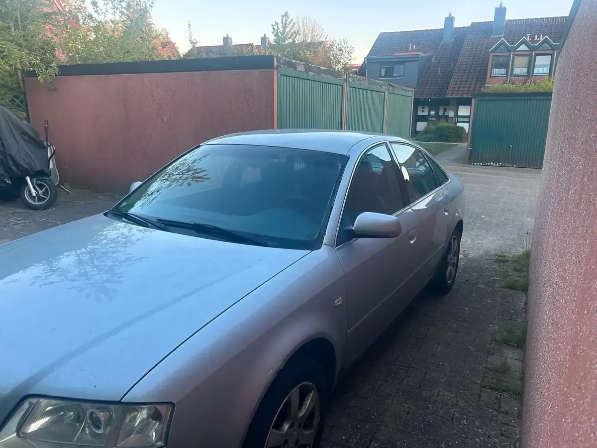 Usata Audi A6 165 CV (121 kW) 1997 Argento Berlina