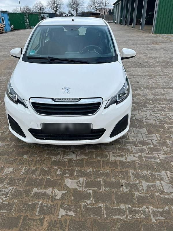 Gebraucht Peugeot 108 Active 69 PS (50 kW) 2018 Weiß Kleinwagen
