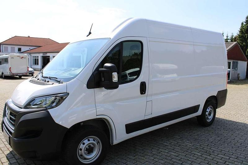 Gebraucht Fiat Ducato 140 PS (102 kW) 2023 Colore esterno (weiss Van