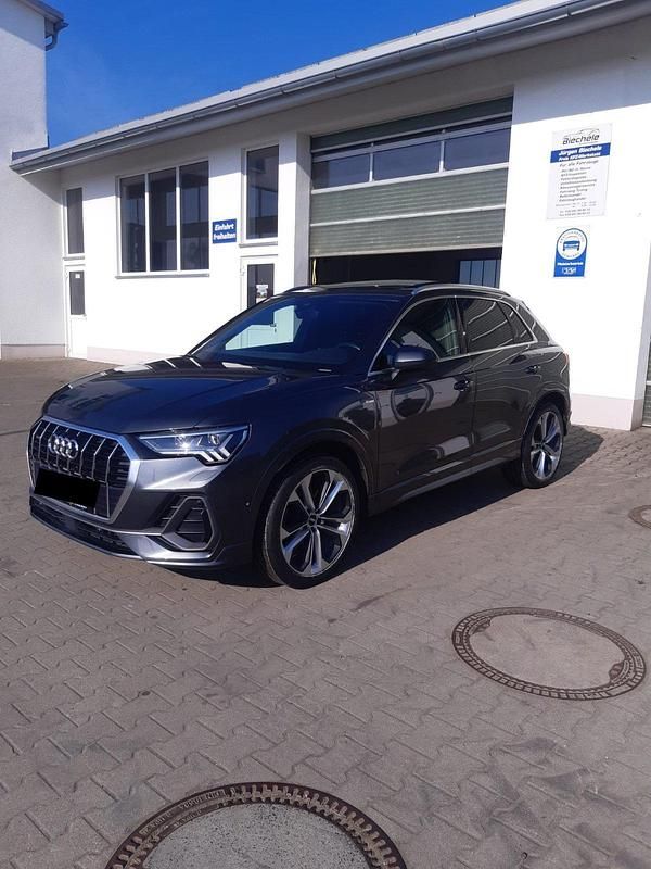 Gebraucht Audi Q3 S-Line 230 PS (169 kW) 2020 Grau SUV