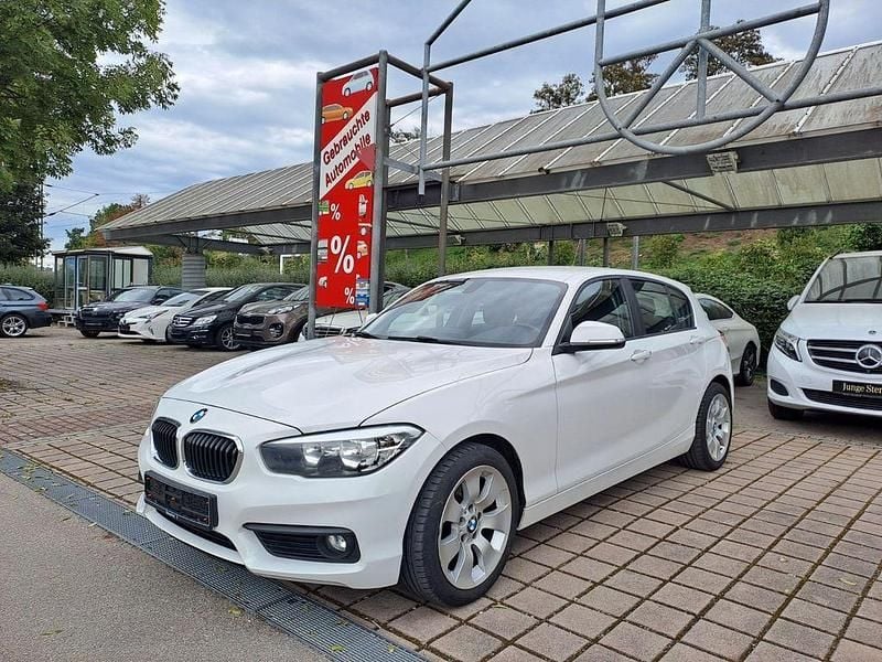 Weiß Gebraucht 2017 BMW 116 Advantage Kleinwagen | 7.450 € (Guter Preis) - Bild 1/4