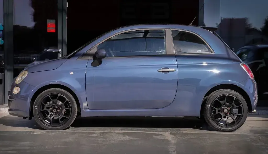 Gebraucht Fiat 500 86 PS (63 kW) 2012 Blau Kleinwagen