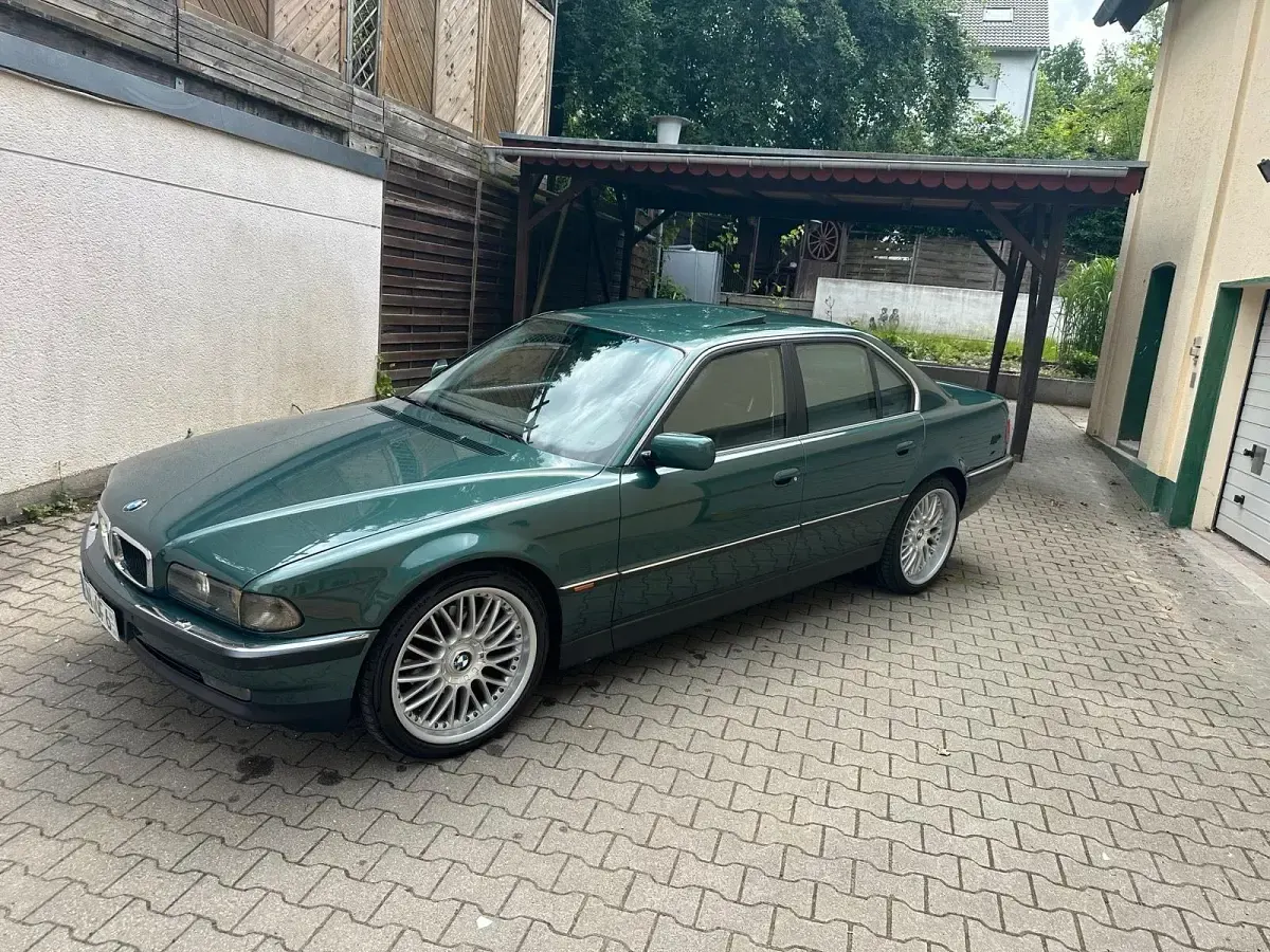 Gebraucht BMW 740 286 PS (210 kW) 1997 Grün Limousine