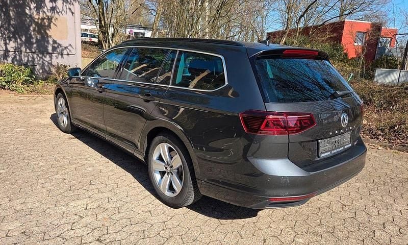 Gebraucht VW Passat 190 PS (139 kW) 2020 Grau Kombi