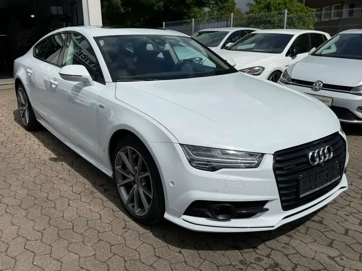 Gebraucht Audi A7 Sportback S-Line 320 PS (235 kW) 2015 Weiß Kleinwagen
