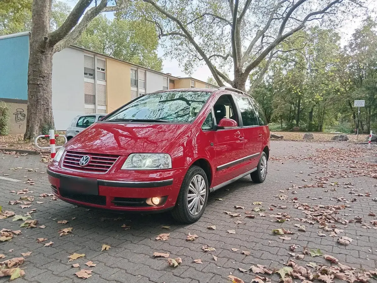 Gebraucht VW Sharan 140 PS (102 kW) 2007 Rot Van / Kleinbus