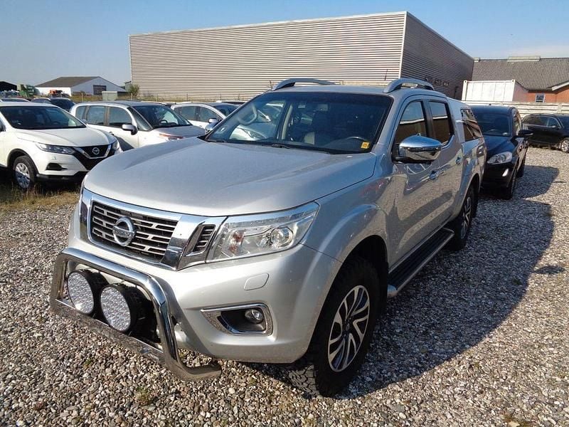 Silber Gebraucht 2016 Nissan Navara Tekna Abholung | 13.500 € - Bild 1/4