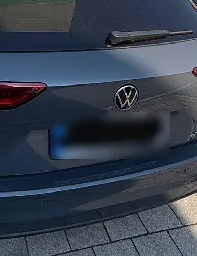 Gebraucht VW Golf VIII Life 131 PS (96 kW) 2023 Blau Kombi