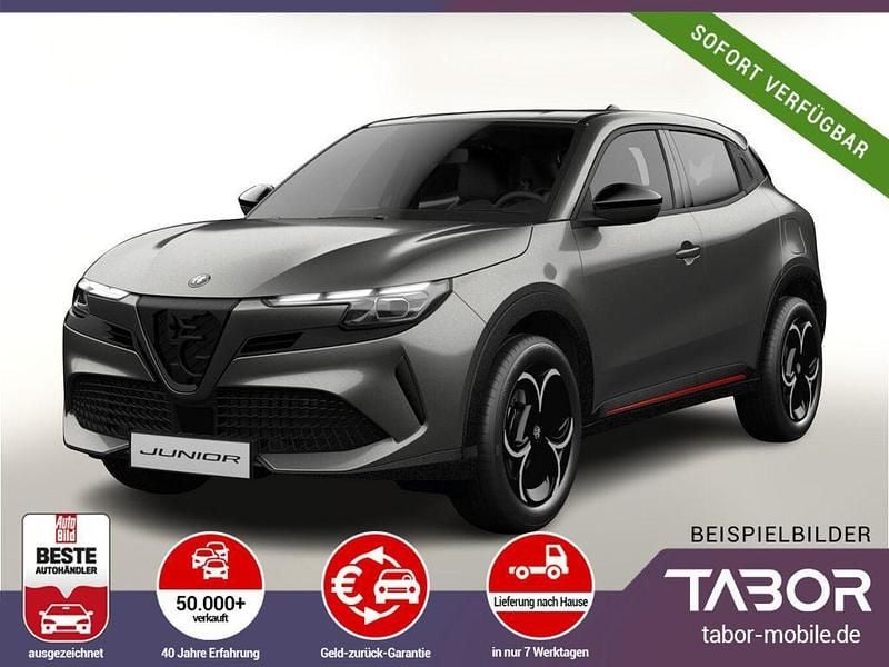 Neu Alfa Romeo Junior 145 PS (106 kW) 2025 Grau SUV