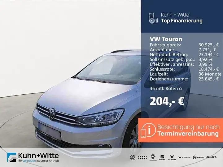 Reflexsilber metallic Gebraucht 2022 VW Touran Comfortline Van / Kleinbus | 30.925 € (Etwas zu teuer) - Bild 1/3