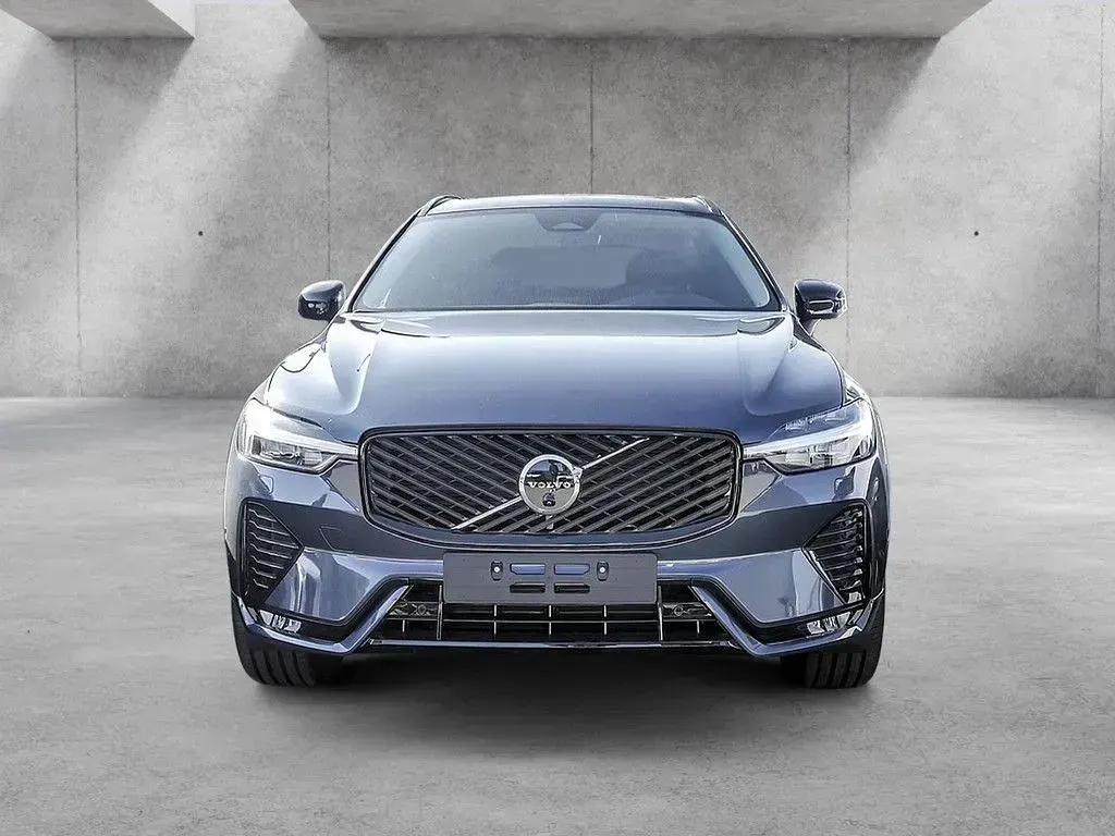 Gebraucht Volvo XC60 Plus 250 PS (183 kW) 2025 Blau SUV