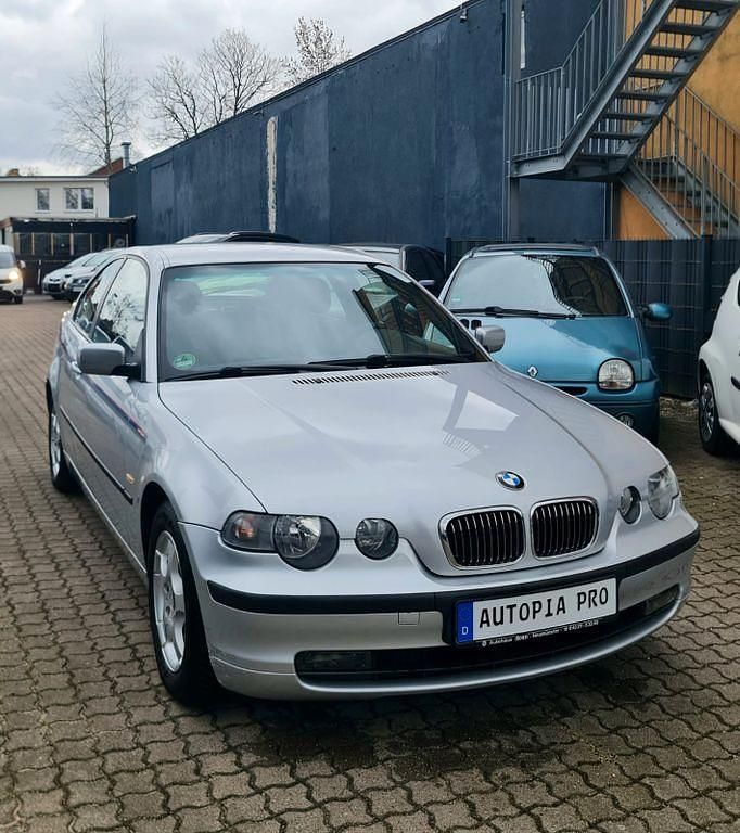 Gebraucht BMW 316 116 PS (85 kW) 2002 Silber Limousine