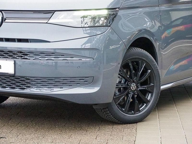 Neu VW Multivan 150 PS (110 kW) 2026 Pure grey Van