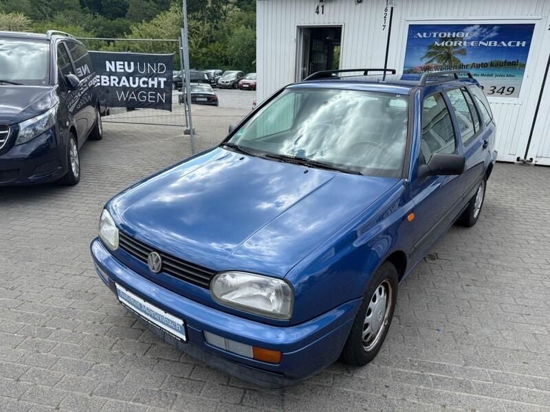Blau Gebraucht 1996 VW Golf III Kombi | 3.950 € - Bild 1/4