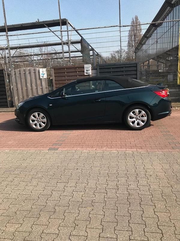 Gebraucht Opel Cascada 200 PS (147 kW) 2017 Grün Cabrio