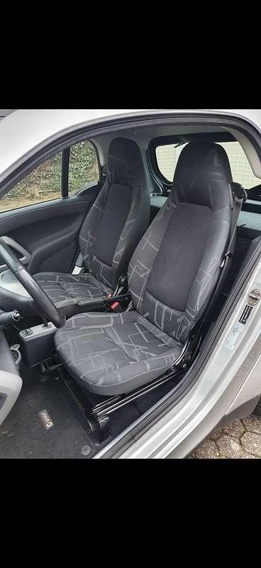 Gebraucht Smart ForTwo Coupé Pure 71 PS (52 kW) 2010 Grau Kleinwagen