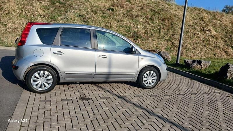 Second-hand Nissan Note 88 CP (64 kW) 2006 Argintiu Hatchback