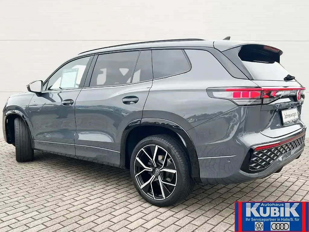 Gebraucht VW Tayron Style 193 PS (141 kW) 2025 Grau SUV