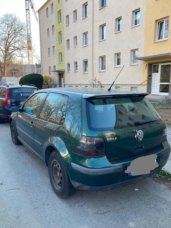 Gebraucht VW Golf IV 75 PS (55 kW) 2000 Grün Kleinwagen