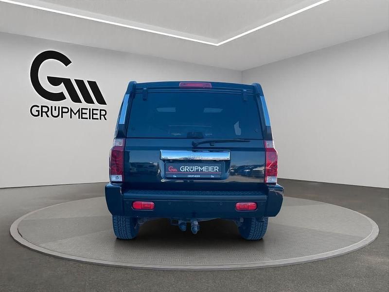 Gebraucht Jeep Commander Limited 218 PS (160 kW) 2010 Schwarz SUV