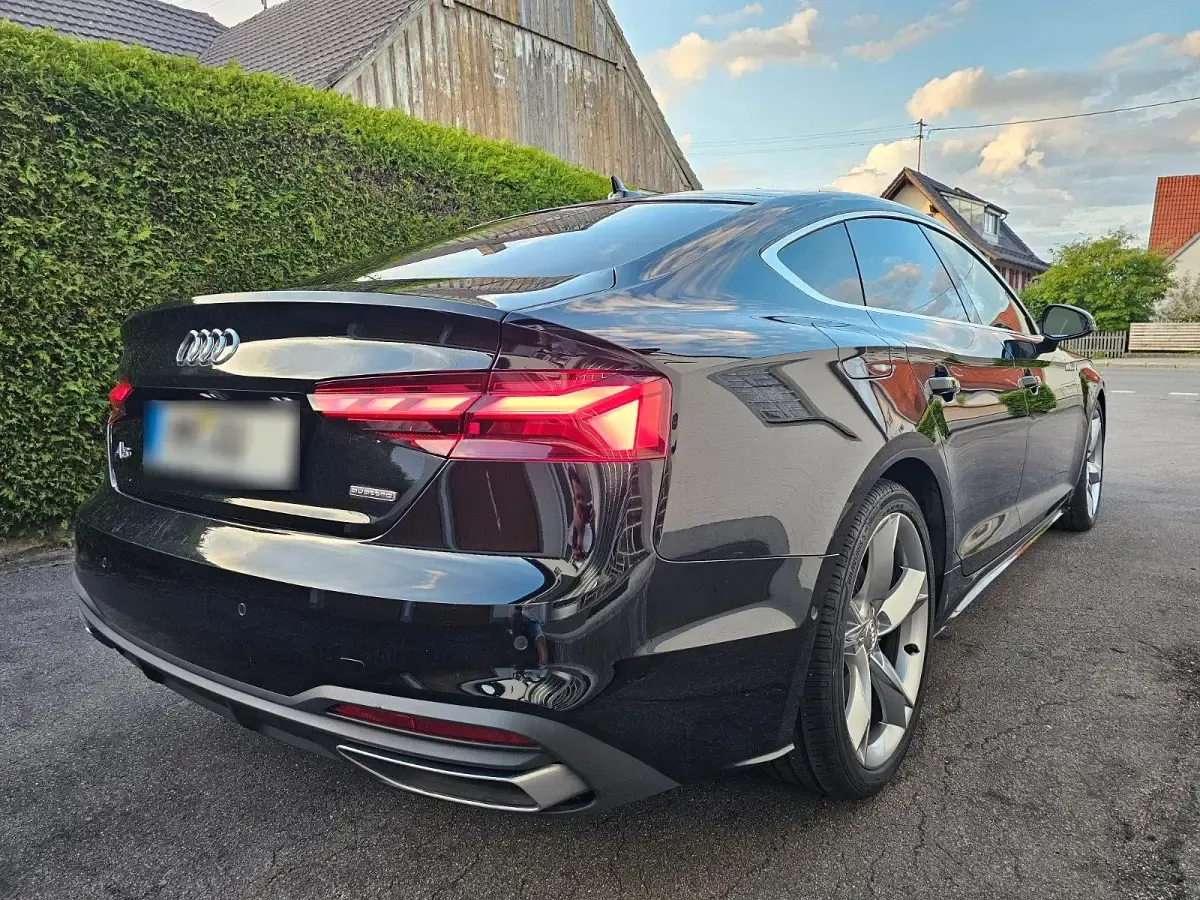 Gebraucht Audi A5 Ambiente 231 PS (169 kW) 2020 Schwarz Coupé