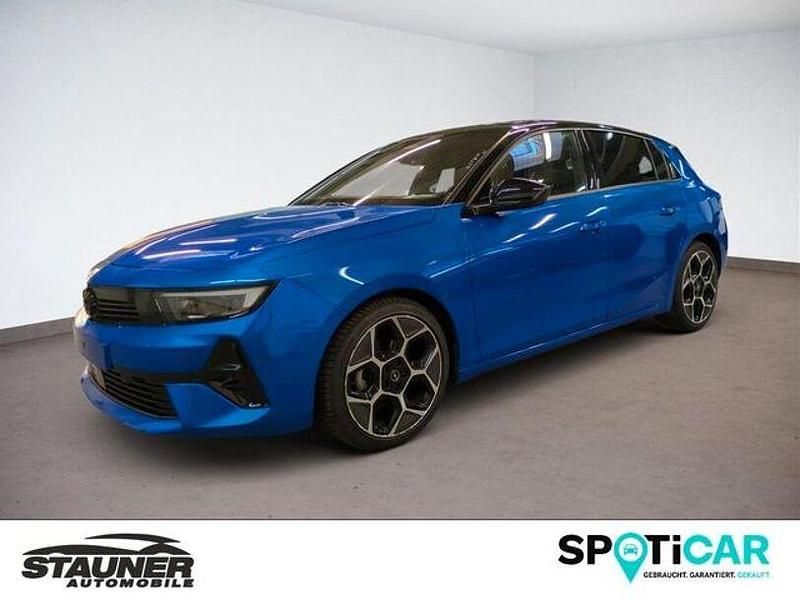 Blau Gebraucht 2024 Opel Astra Ultimate Limousine | 22.980 € (Superpreis) - Bild 1/4