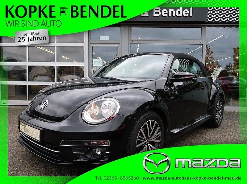 Deep black perleffekt (metallic) Gebraucht 2018 VW Beetle Cabrio | 18.970 € (Fairer Preis) - Bild 1/4