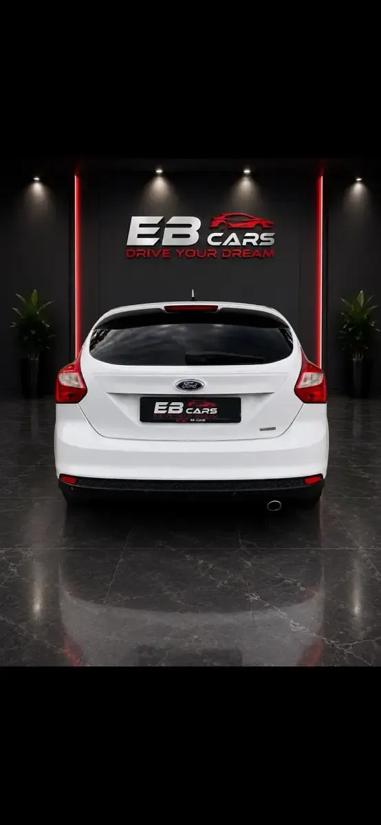 Gebraucht Ford Focus Titanium 150 PS (110 kW) 2014 Weiß Kleinwagen