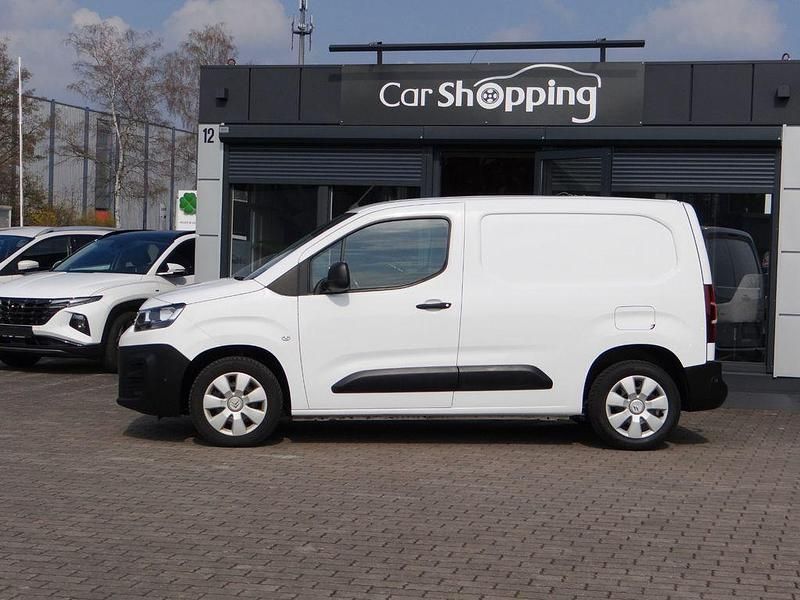 Gebraucht Citroën Berlingo 131 PS (96 kW) 2020 Weiß Van / Kleinbus