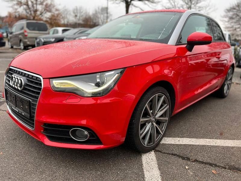 Rot Gebraucht 2010 Audi A1 Ambition Kleinwagen | 3.999 € (Superpreis) - Bild 1/4