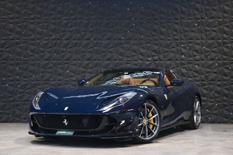 Blau Gebraucht 2022 Ferrari 812 Cabrio | 474.900 € (Teuer) - Bild 1/4