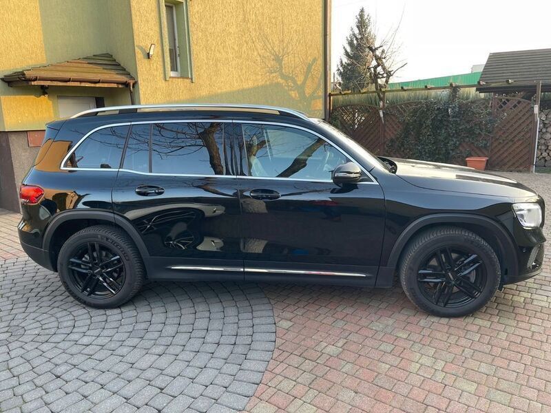 Gebraucht Mercedes GLB200 150 PS (110 kW) 2023 Schwarz SUV