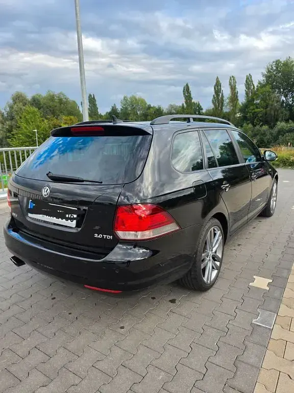 Gebraucht VW Golf VII Match 140 PS (102 kW) 2013 Schwarz Kombi