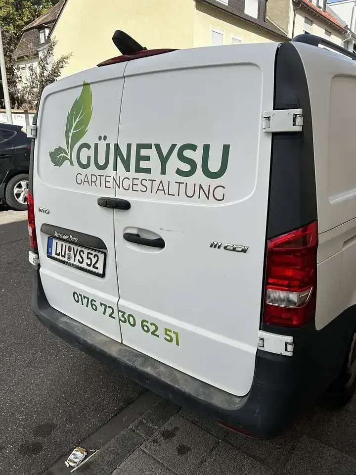 Gebraucht Mercedes Vito 114 PS (83 kW) 2015 Weiß Van