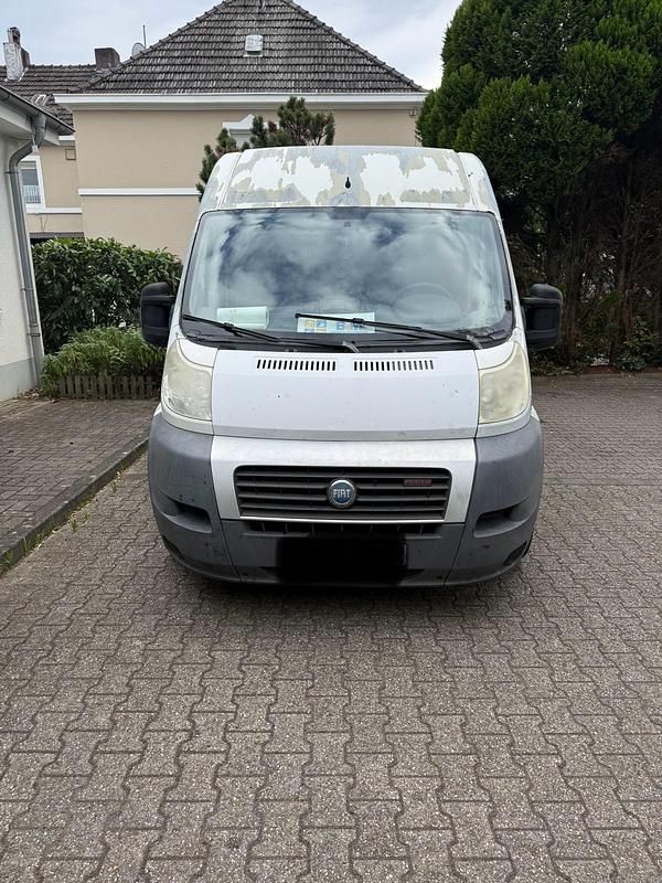 Weiß Gebraucht 2006 Fiat Ducato Van | 3.900 € (Guter Preis) - Bild 1/4