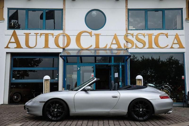 Silber Gebraucht 2001 Porsche 911 Carrera Cabriolet Cabrio | 23.300 € (Etwas zu teuer) - Bild 1/4