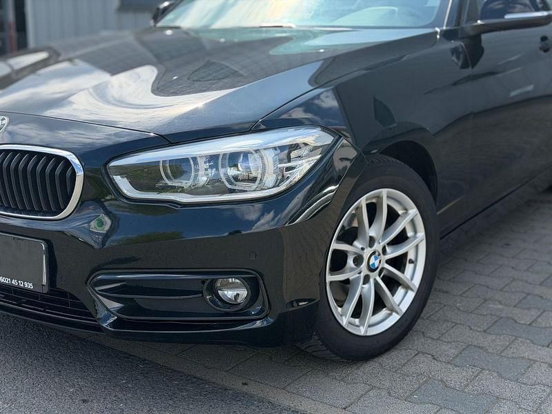 Gebraucht BMW 116 Advantage 109 PS (80 kW) 2018 Schwarz Kleinwagen