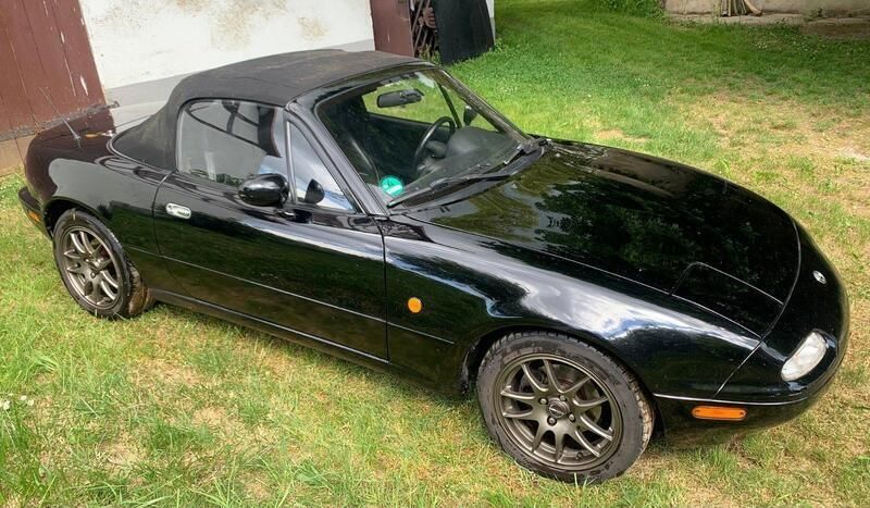 Schwarz Gebraucht 1998 Mazda MX5 Cabrio | 4.390 € (Guter Preis) - Bild 1/4