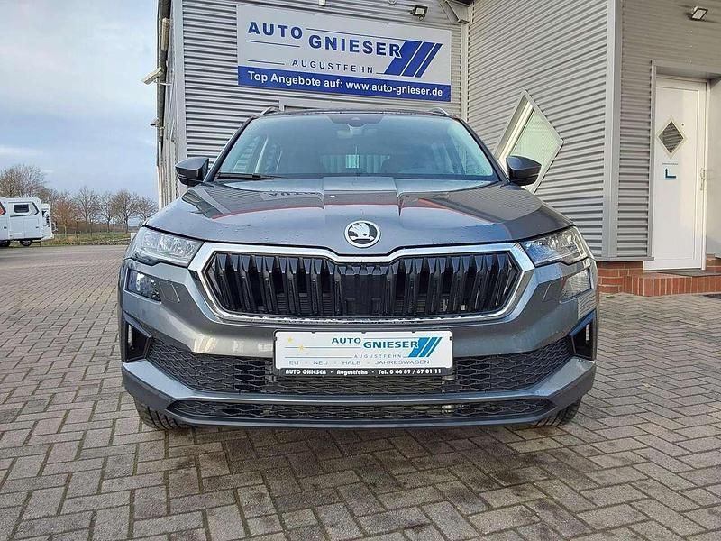 Gebraucht Skoda Karoq Selection 150 PS (110 kW) 2025 Graphite grau SUV