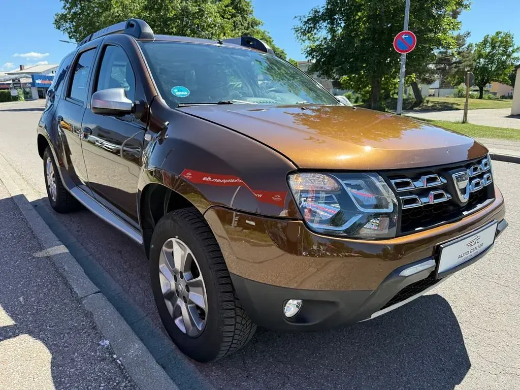 Używany Dacia Duster Prestige 125 KM (91 kW) 2015 Brązowy SUV