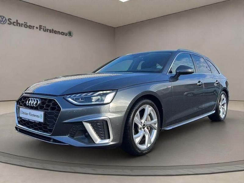 Gebraucht Audi A4 S-Line 204 PS (150 kW) 2022 Grau Kombi