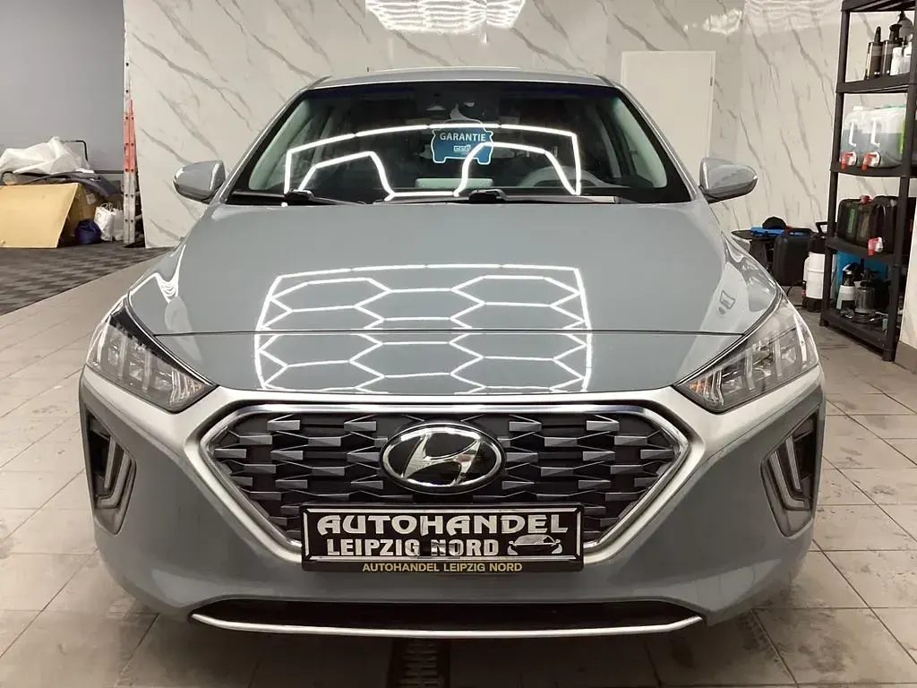 Gebraucht Hyundai Ioniq 105 PS (77 kW) 2021 Grau Kleinwagen