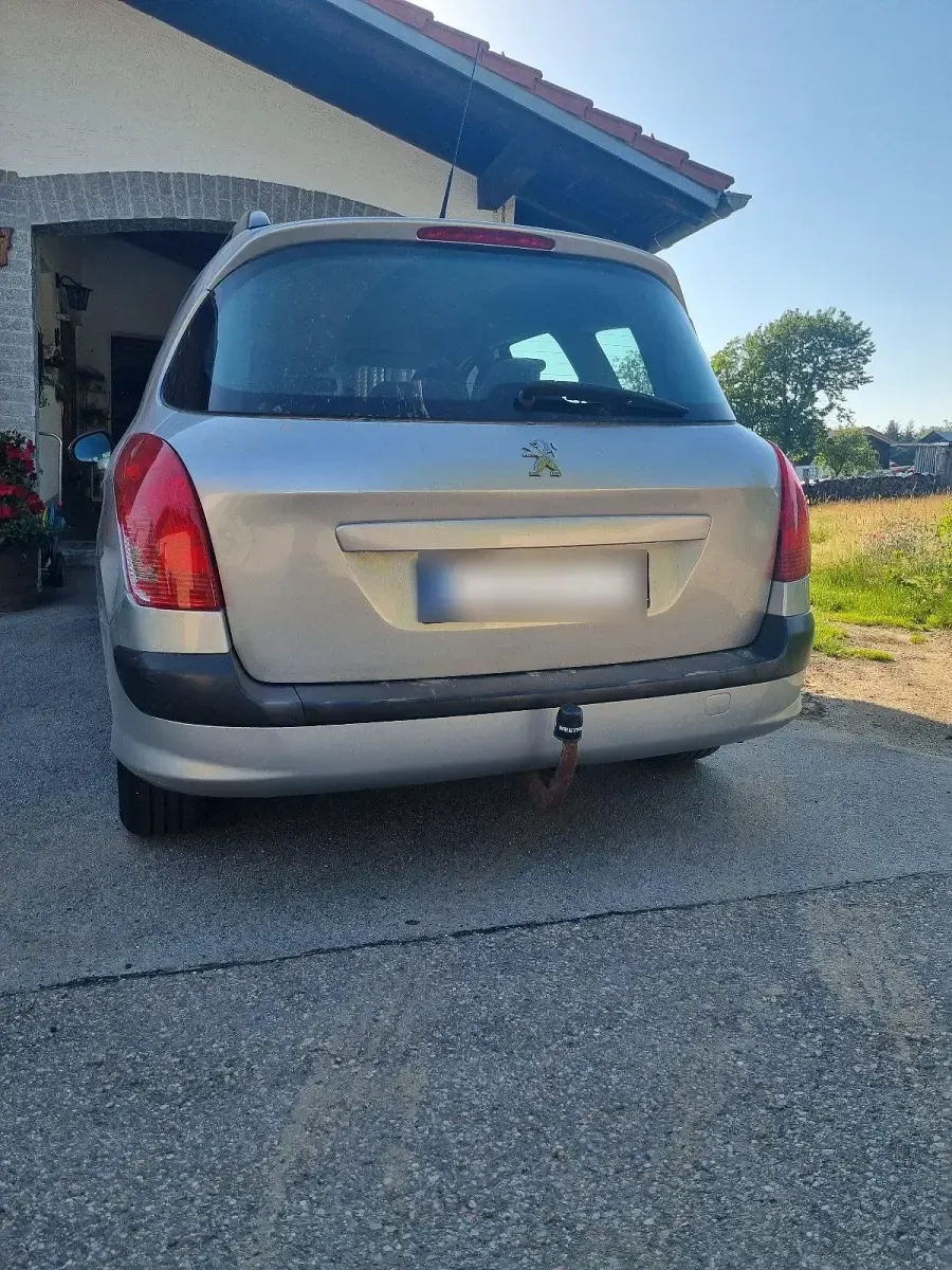 Gebraucht Peugeot 308 116 PS (85 kW) 2012 Grau Kombi
