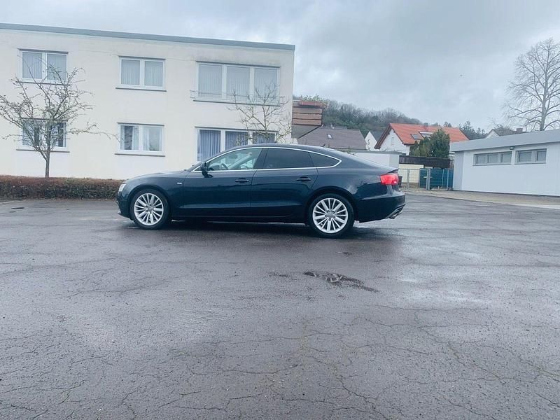 Gebraucht Audi A5 Sportback 204 PS (150 kW) 2012 Blau Kleinwagen