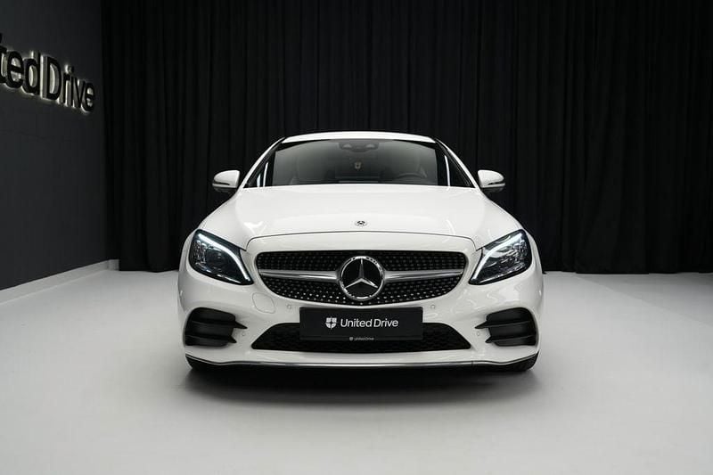 Gebraucht Mercedes C400 333 PS (244 kW) 2018 Weiß