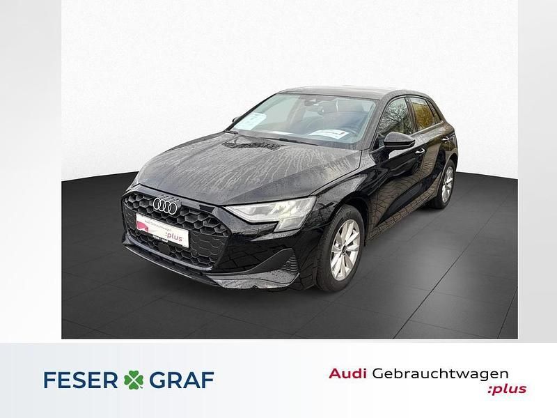 Brillantschwarz Gebraucht 2025 Audi A3 Sportback Ambiente Limousine | 26.980 € (Superpreis) - Bild 1/4