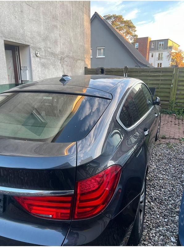 Gebraucht BMW 535 306 PS (225 kW) 2011 Schwarz Limousine