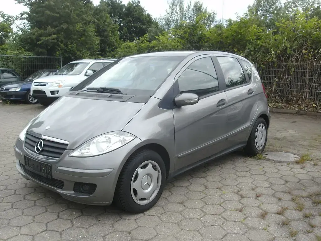 Gebraucht Mercedes A150 Classic 95 PS (69 kW) 2007 Grau Limousine