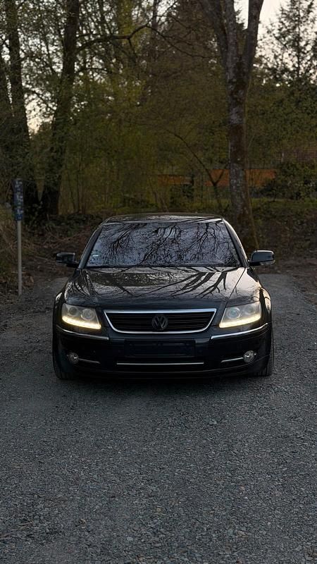 Second-hand VW Phaeton 245 CP (180 kW) 2007 Negru Berlinǎ