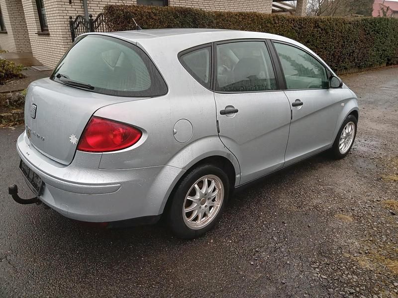 Gebraucht Seat Toledo 102 PS (75 kW) 2006 Silber Kleinwagen